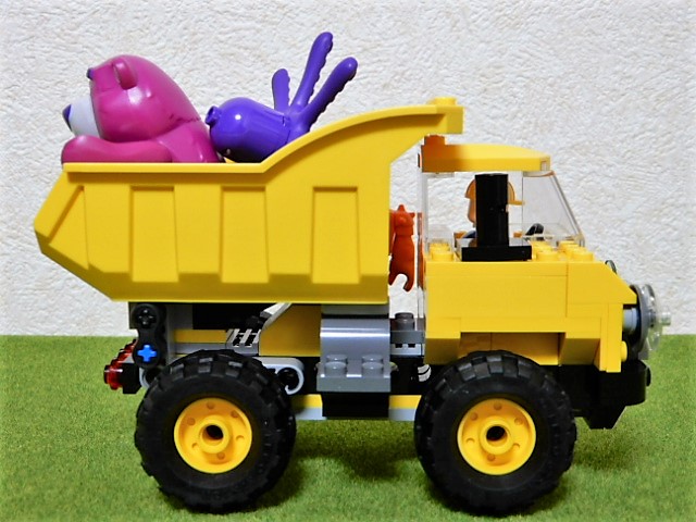 LEGO 7789 ロッツオのダンプカー トイ・ストーリー3 - 小さな世界
