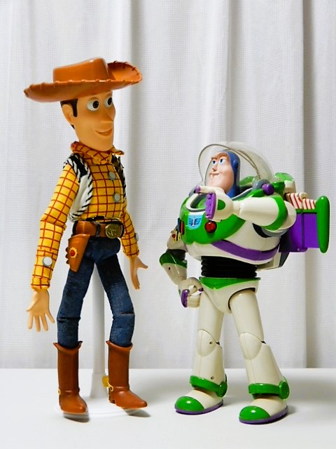 【トイストーリー】ウッディ スタンド size1/4 ・1/6・ 30cm・ 40cm】ドールスタンド - 小さな世界