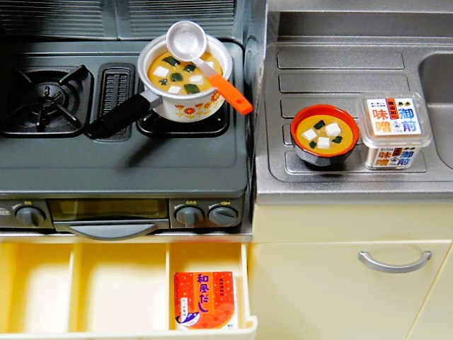 ほっと幸せ、わが家の味♪リーメントぷちサンプルミニチュア ほっと幸せ、わが家の味：商品案内 | 株式会社リーメント