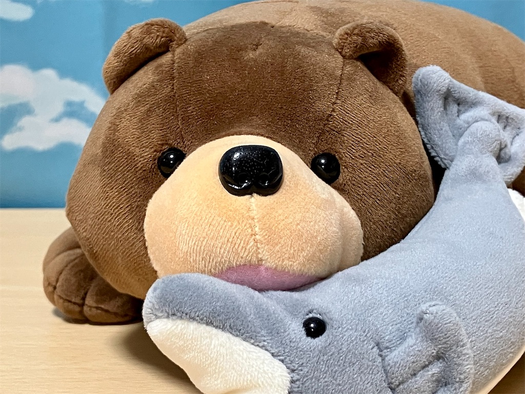 ぬいぐるみ 鮭喰熊 - 小さな世界