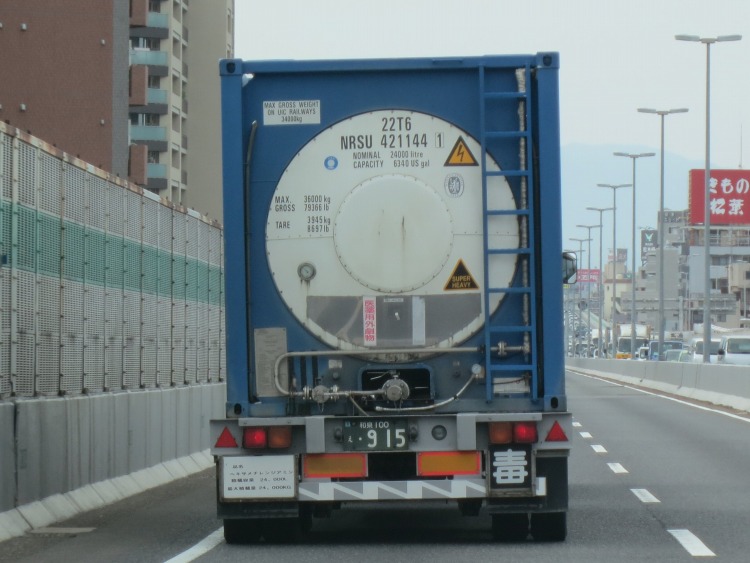 f:id:dukecave:20170103220548j:plain f:id:dukecave:20170103220548j:plain