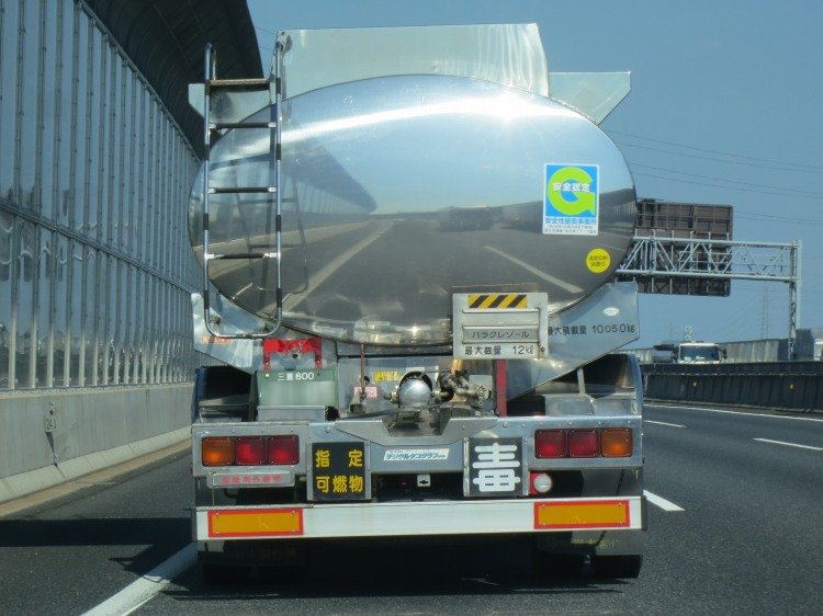 f:id:dukecave:20170103220626j:plain f:id:dukecave:20170103220626j:plain