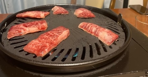 【ほぼ新品】岩谷産業カセットフー マルチスモークレスグリル カセットフー“マルチスモークレスグリル” | 岩谷産業