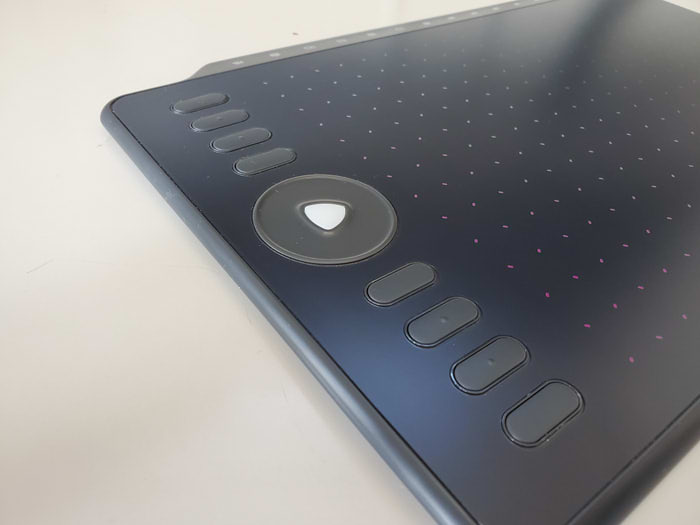 レビュー【GAOMON M1220】をガチ評価！デメリットはあるけど…1万円以下で買えるコスパの板タブ