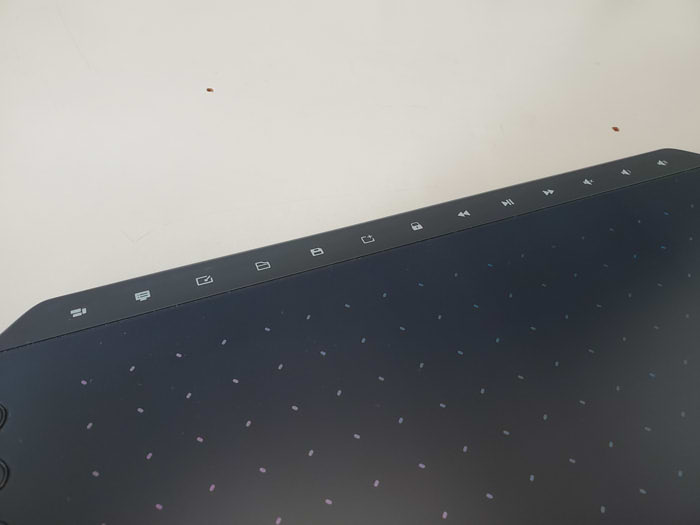 レビュー【GAOMON M1220】をガチ評価！デメリットはあるけど…1万円以下で買えるコスパの板タブ