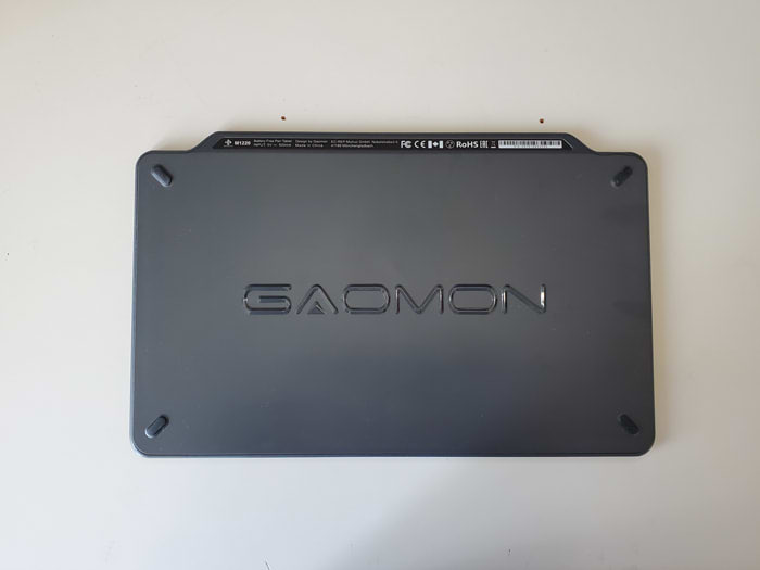 レビュー【GAOMON M1220】をガチ評価！デメリットはあるけど…1万円以下で買えるコスパの板タブ