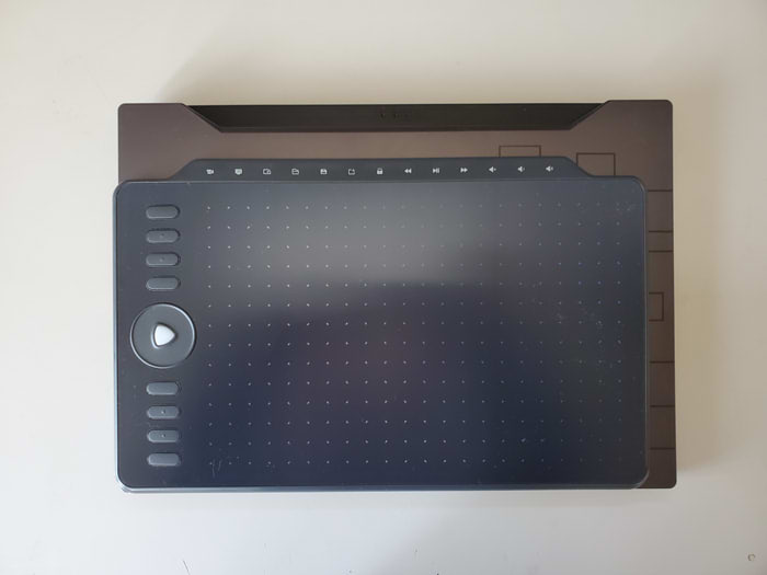 レビュー【GAOMON M1220】をガチ評価！デメリットはあるけど…1万円以下で買えるコスパの板タブ