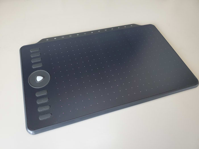 レビュー【GAOMON M1220】をガチ評価！デメリットはあるけど…1万円以下で買えるコスパの板タブ