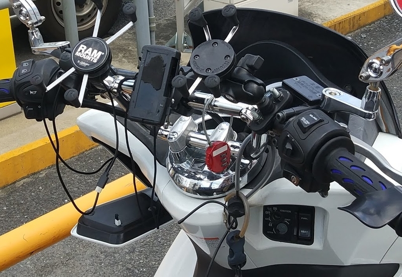 超簡単 ブレーキスイッチから取り出すusb電源をバイクに取り付けた の巻 タクドラtakuoの雑念 はてブロ 超簡単 ブレーキスイッチから取り出すusb電源をバイクに取り付けた の巻 タクドラtakuoの雑念 はてブロ