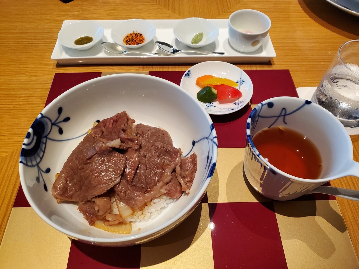 キャピトル牛丼