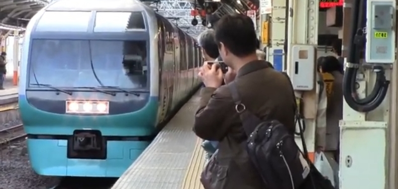 鉄道 スーパービュー踊り子の二列目って景色は見えるの てつとおのブログ