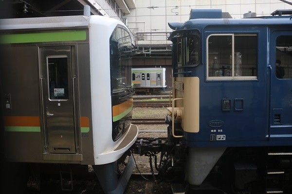 EF64とEF81の2機を使った配給 209系3100番台ハエ72編成の廃車