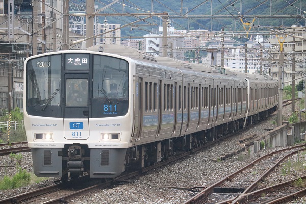 JR九州の「脱水戸岡デザイン」は本当なのか 二つの改造車両を基