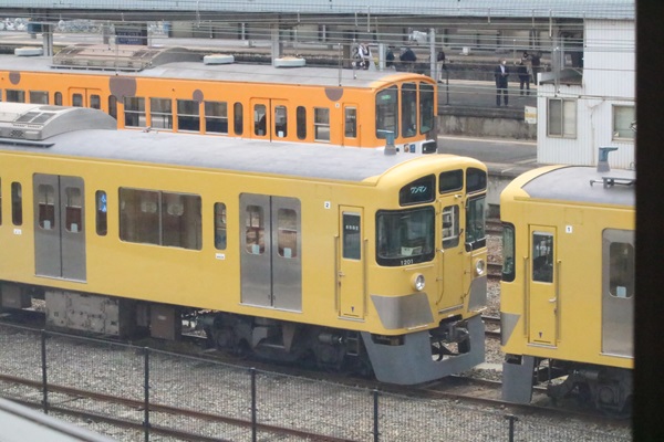【鉄道部品】西武鉄道 2000系 メーターカウル 20250523020128.jpg