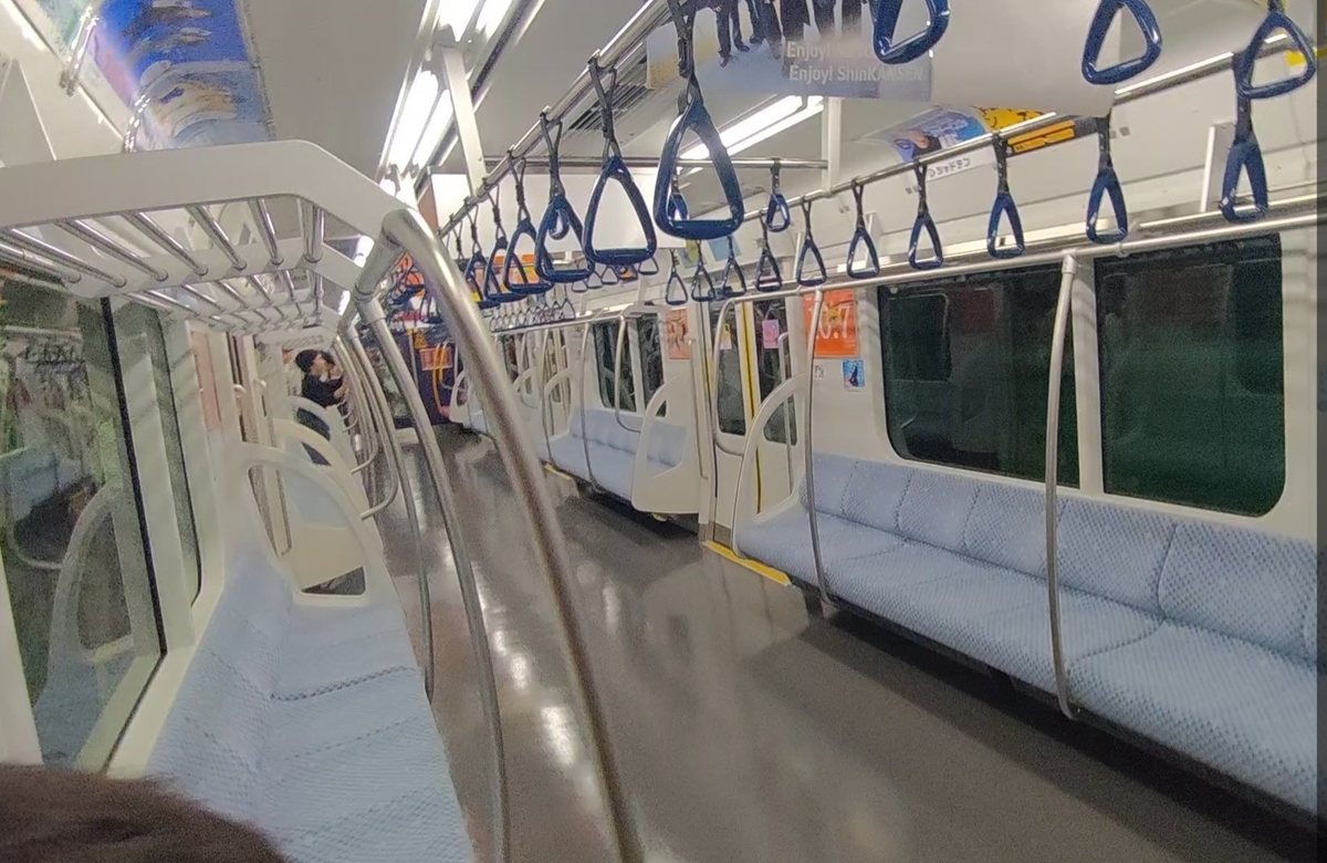 祝】東臨71-000形デビュー！内装の様子を一番列車で観察！ - てつとお