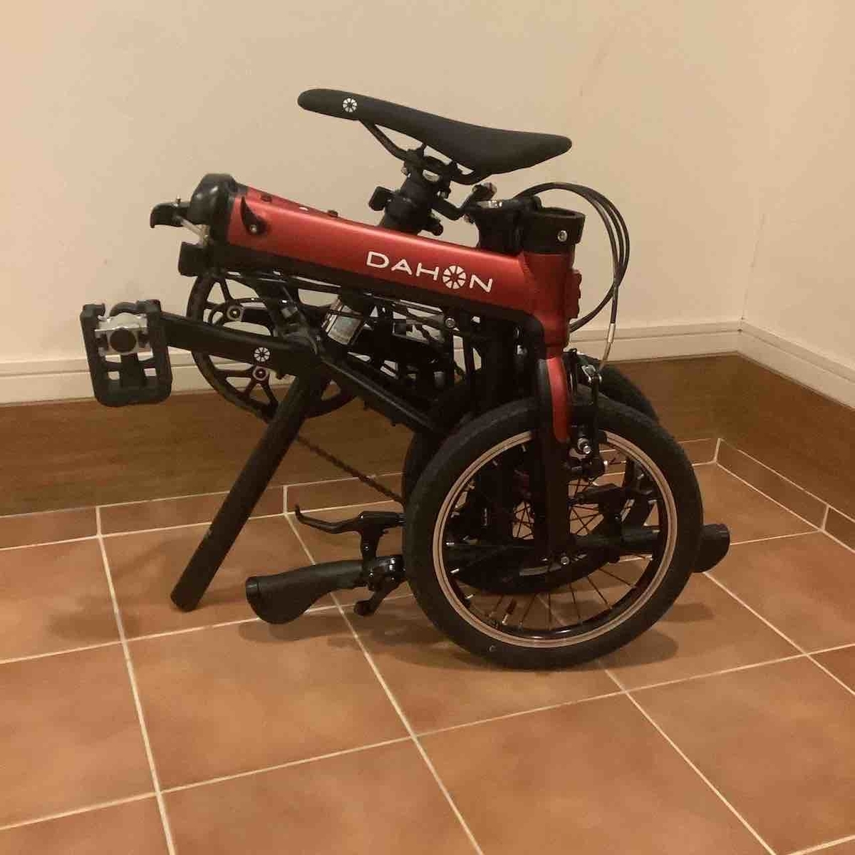dahon k3 乗車回数2回美品 dahon k3 乗車回数2回美品