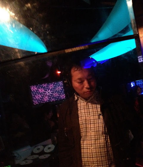 f:id:e_three:20120418020242j:image:w400