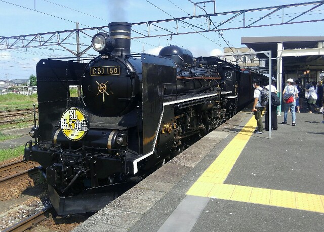 磐越西線は風にのって【SLばんえつ物語号乗車記】C57蒸気機関車 - だい