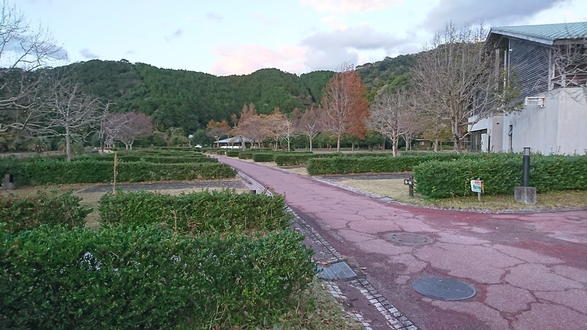 f:id:echam:20191204153746j:plain