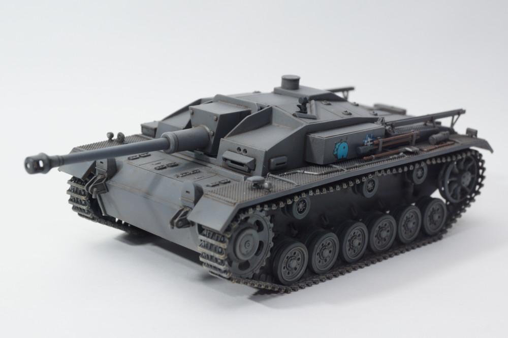 1 48 Iii号突撃砲f型 ガルパン 大洗女子カバさんチーム仕様で作る 日々の久利英太