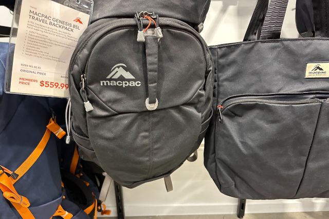 macpac.country