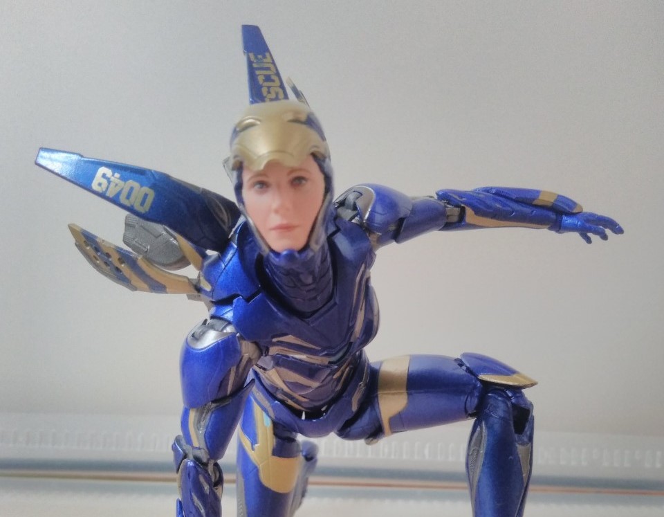 MAFEX マフェックス アイアンマン レスキュースーツ レビュー