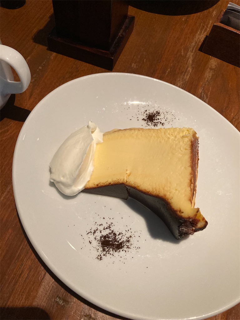 6th By Oriental Hotelで人気のバスクチーズケーキを実食 有楽町 Amy S Diary Travel Art Food And Disney Lover