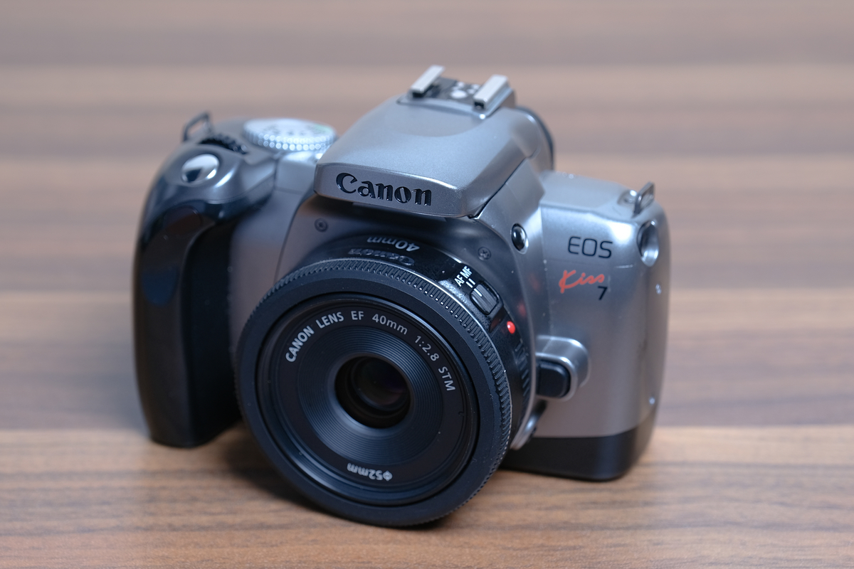 最新のフィルムカメラ】CANON EOS Kiss 7レビューです。機能
