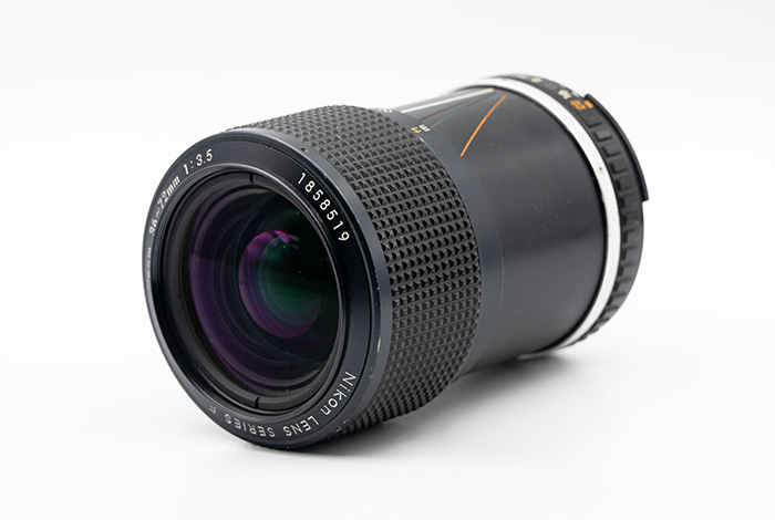 ヤフオクでNikon seriesE Zoom 36-72mm F3.5と専用フードHK-8を購入
