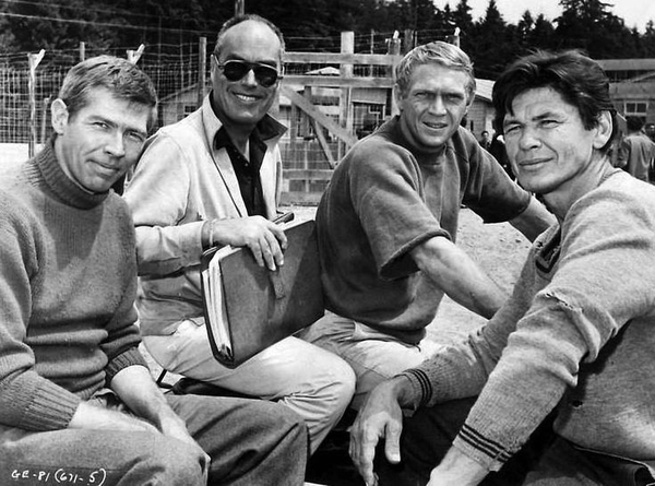 f:id:ei-gataro:20200308111200j:plain f:id:ei-gataro:20200308111200j:plain