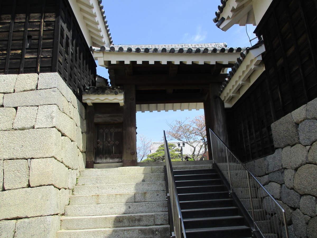 f:id:eiji-chan:20190414112126j:plain f:id:eiji-chan:20190414112126j:plain