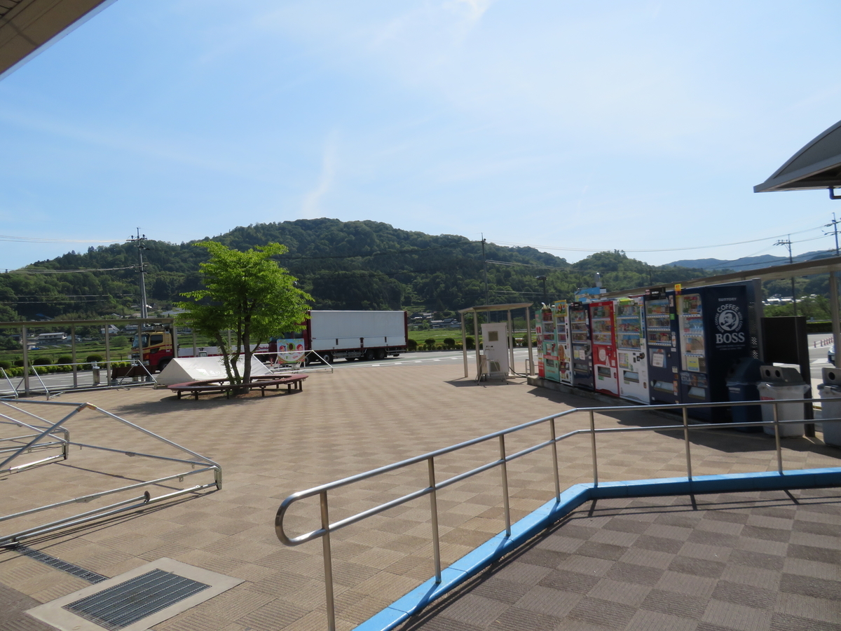 f:id:eiji-chan:20190603205739j:plain