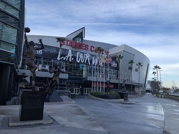 未使用 ロサンゼルス レイカーズ ノベルティ 現地 試合観戦 デルタ航空