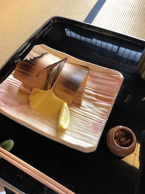 f:id:ejiatsu:20191129122751j:plain