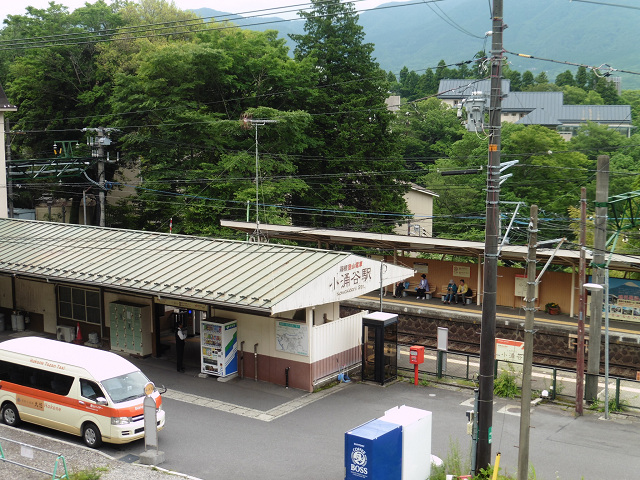 小涌谷駅外観