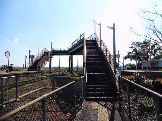 池谷駅跨線橋