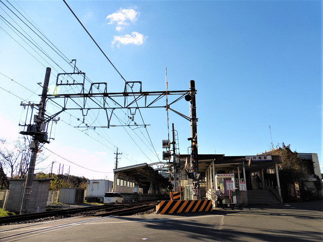 川角駅外観