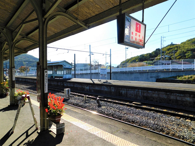 上長瀞駅構内