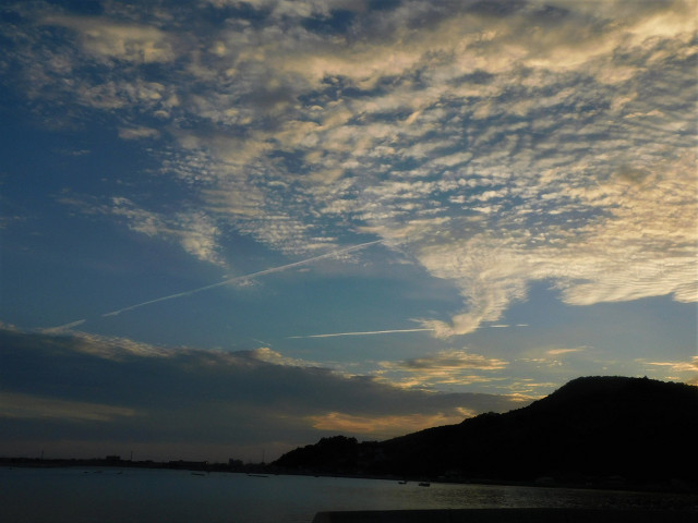 万石浦の眺め（沢田～浦宿）