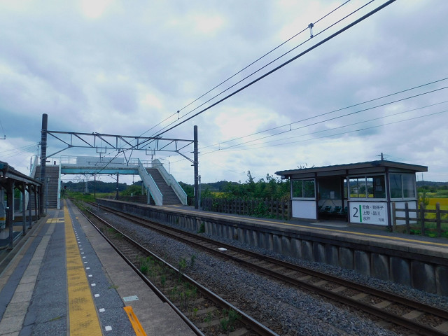 下総松崎駅構内