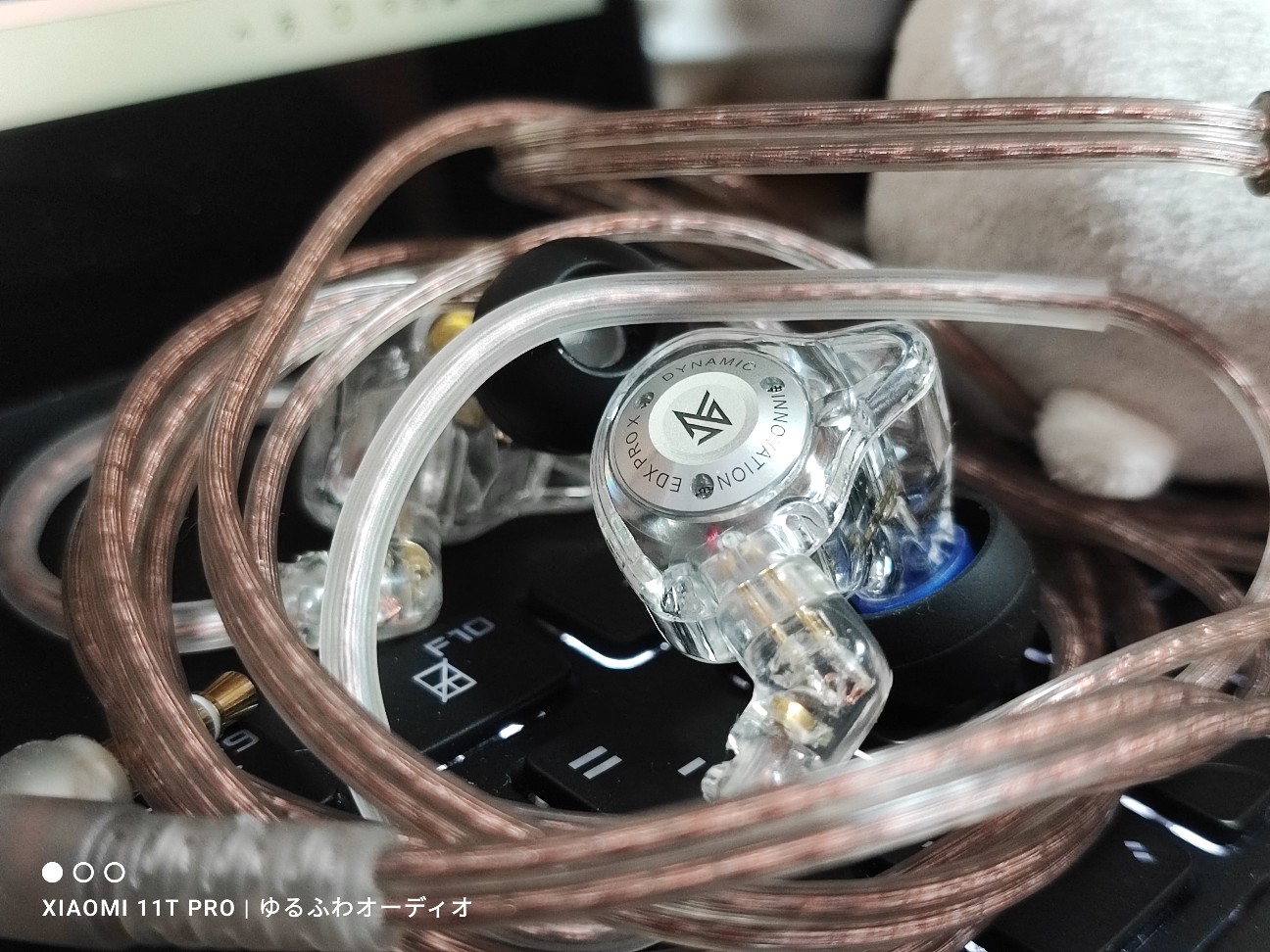 SIVGA queとKZ EDX PRO X ファーストインプレ：KZ EDX PRO X リケーブル優勝(>_<)EDX PROから