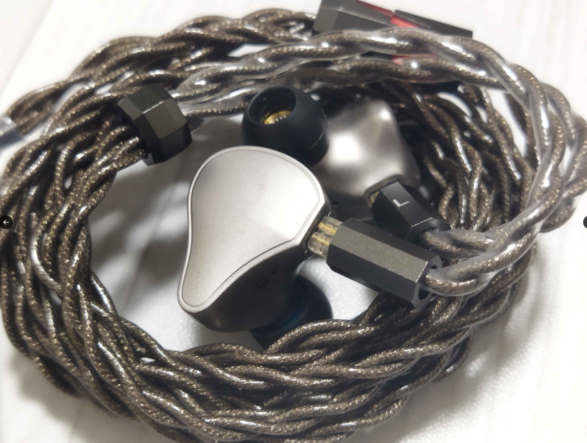 TRUTHEAR NOVA+Yongse Marsケーブル TruthearNOVAを買った話