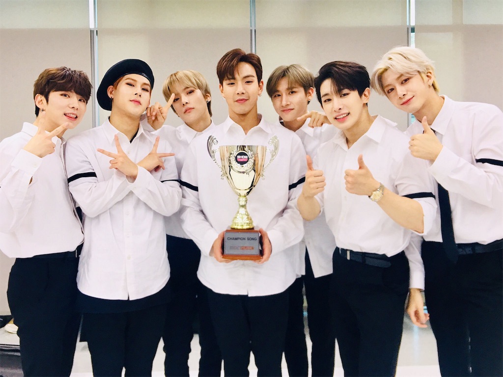 韓国　MONSTA X　コンサート　3日目　モンべべオンリー　全員　トレカ MONSTA X CONNECT 8期モンベベ トレカ 3日目 ショヌ - メルカリ