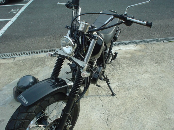 ヤマハtw ウインカー交換 吠えろ ８輪車