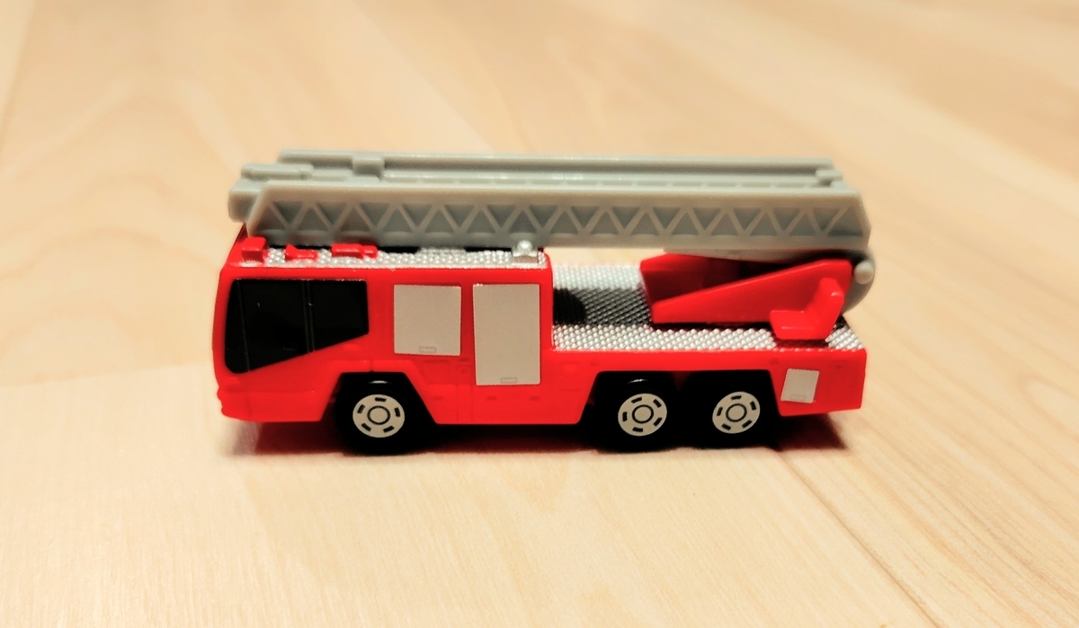 消防車ミニカー