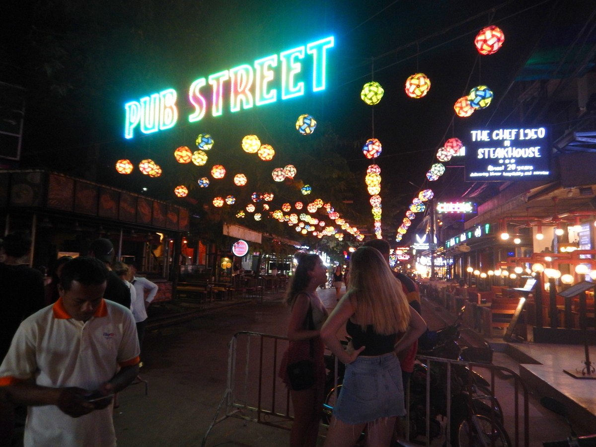 f:id:emi13_farout:20200516142231j:plain f:id:emi13_farout:20200516142231j:plain