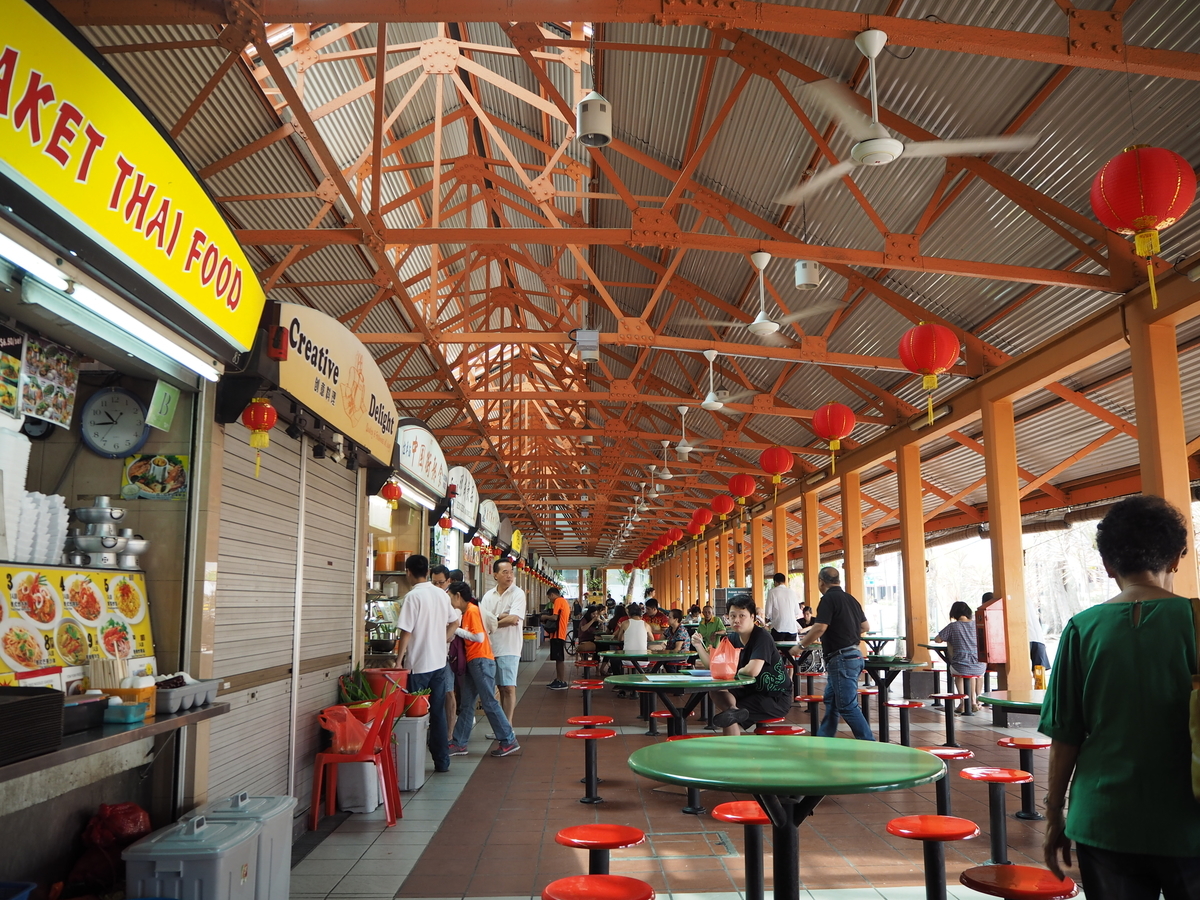 シンガポール マックスウェルフードセンター 天天海南鶏飯 のチキンライスは必食です エマタビ