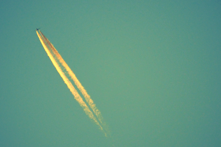 Enif's fotolife - 夕空飛行。