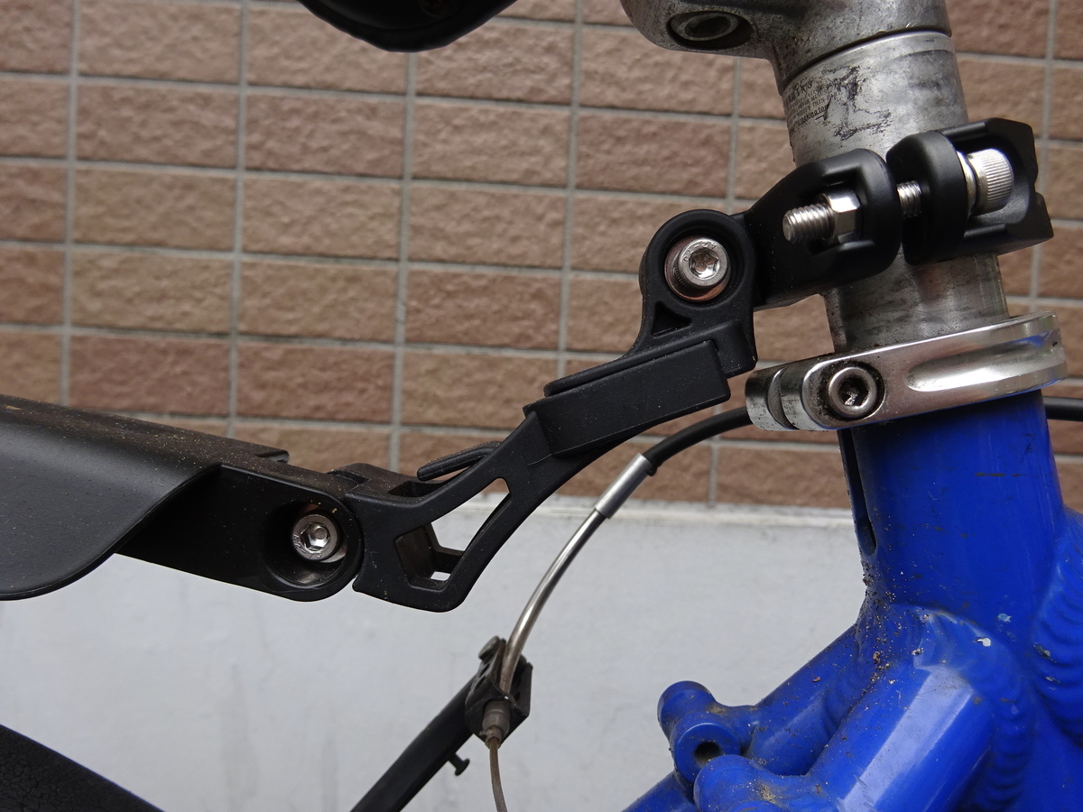 自転車 泥除け 100 均