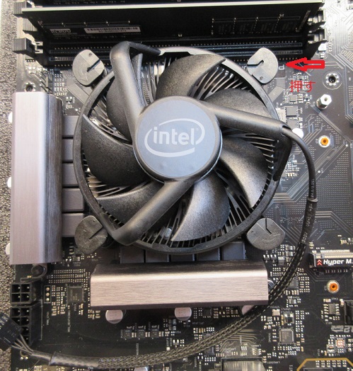 自作pcを自作する時のCPUクーラーの取り付け方の取り付け方 説明画像5枚目